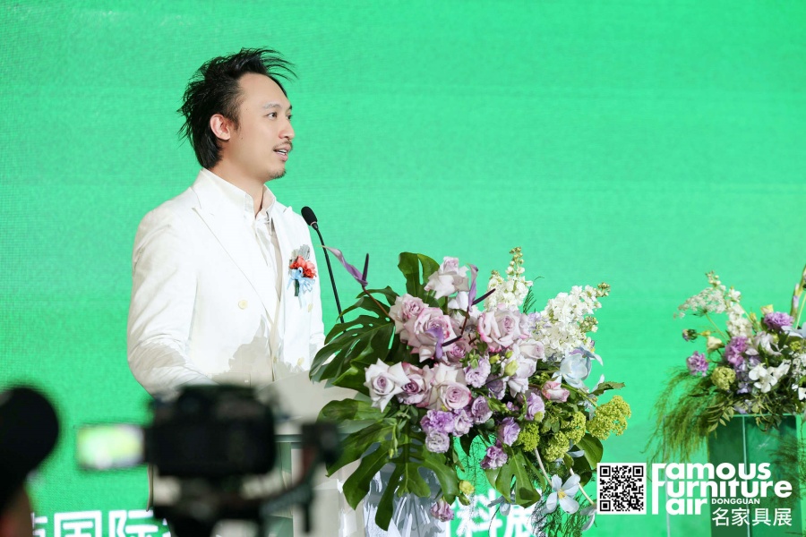 1e2d23b5f40819f82c31c7937c68f6186_副本.jpg